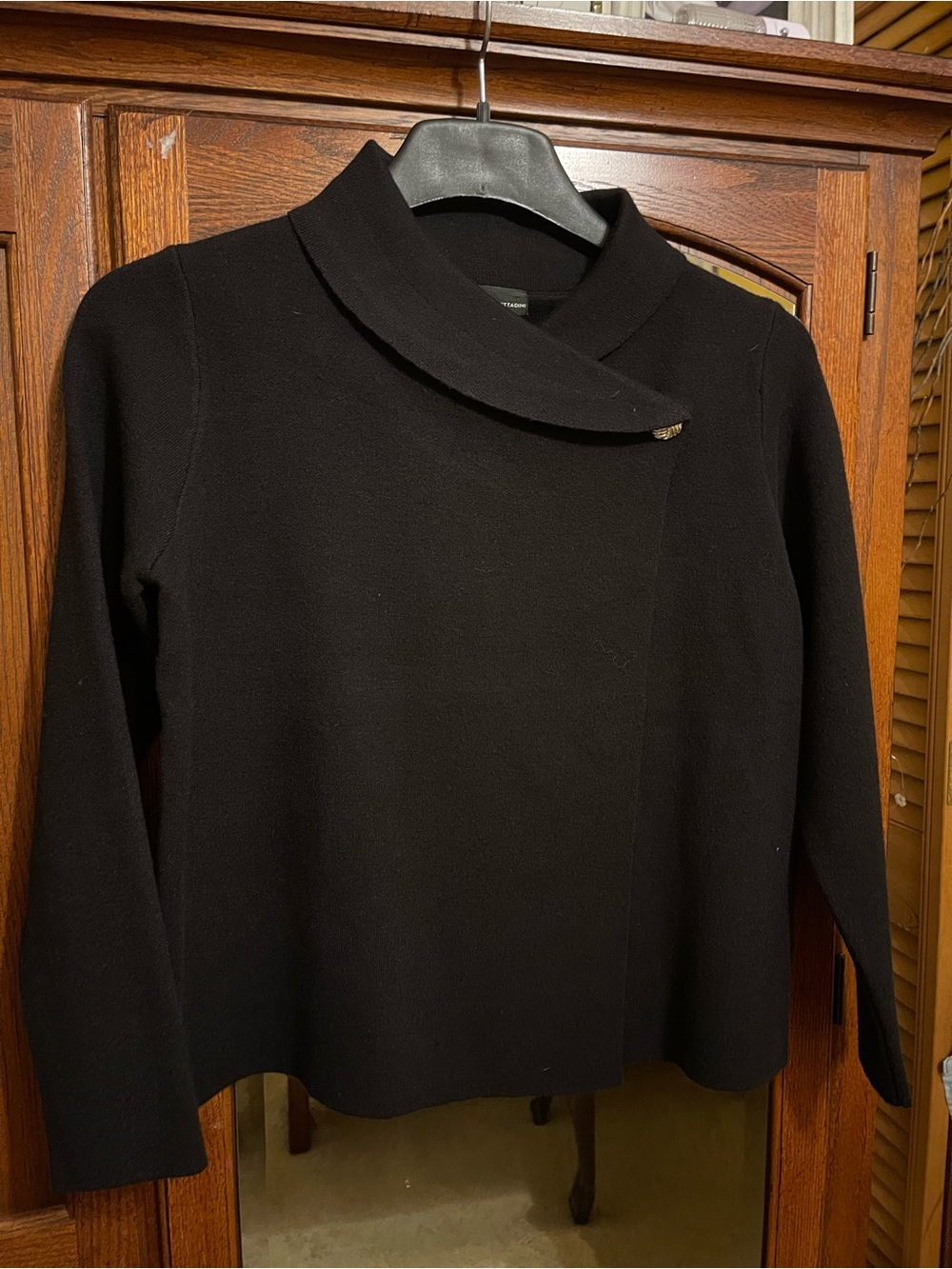 Adrienne Vittadini Black Asymmetrical Collar Snap Cardigan